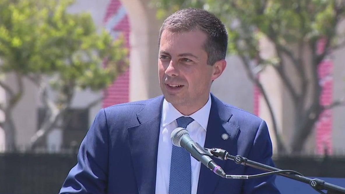 Buttigieg in LA, talks Port of Long Beach's future